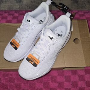 Avia White Cushioned Running Shoes